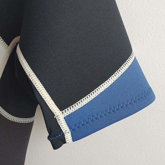 Sea-Doo Bombardier Men's Short Sleeve Size Small Shorty Wet Suit - Picture 7 of 17